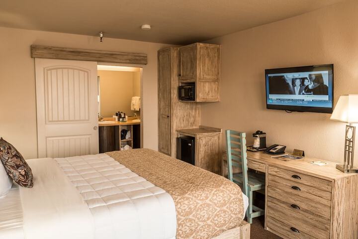 Room 19 of 35