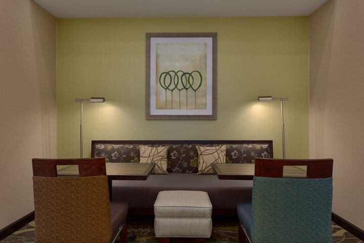 Hotel Interior 10 of 37