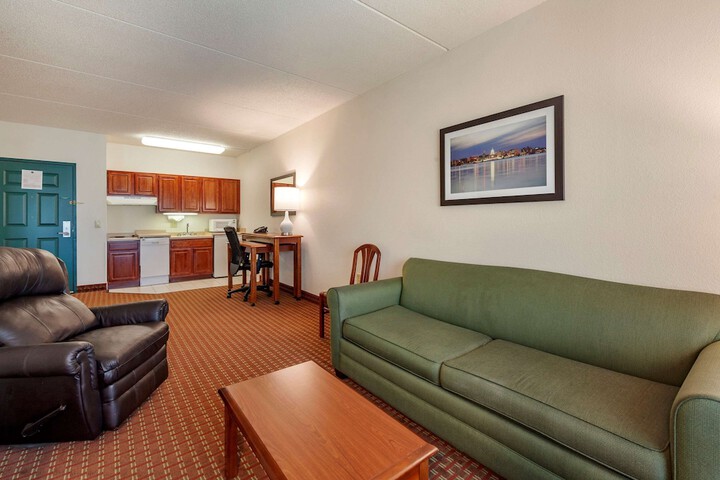 Room 49 of 65