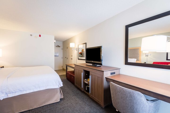 Room 34 of 54