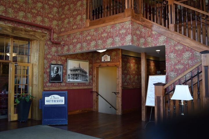 Hotel 4 of 56