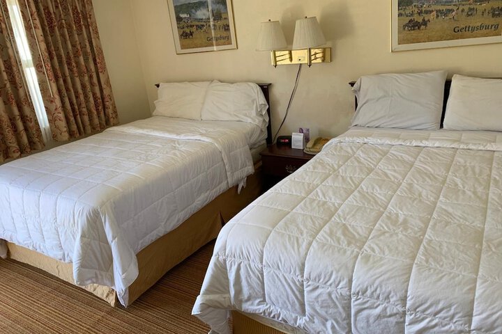 Room 25 of 53