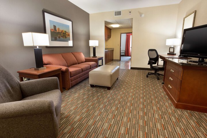 Room 18 of 43