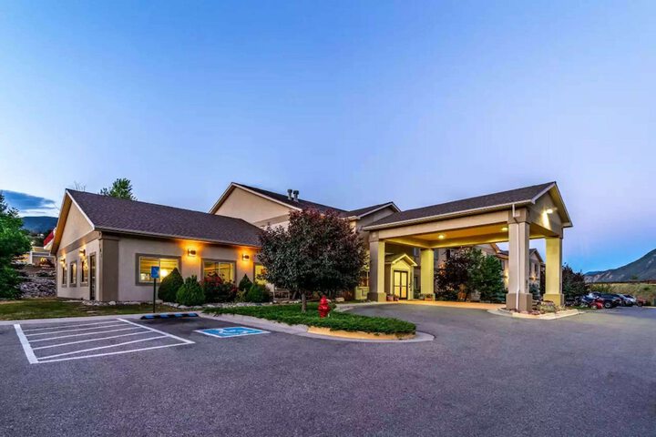 Wingate by Wyndham New Castle - Glenwood Springs