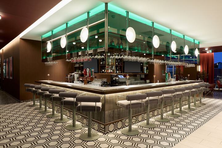 Courtyard by Marriott Montreal Laval