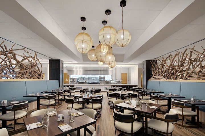 Dining 94 of 120