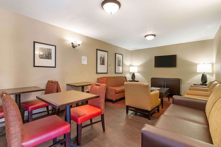 Extended Stay America Suites Washington DC Falls Church