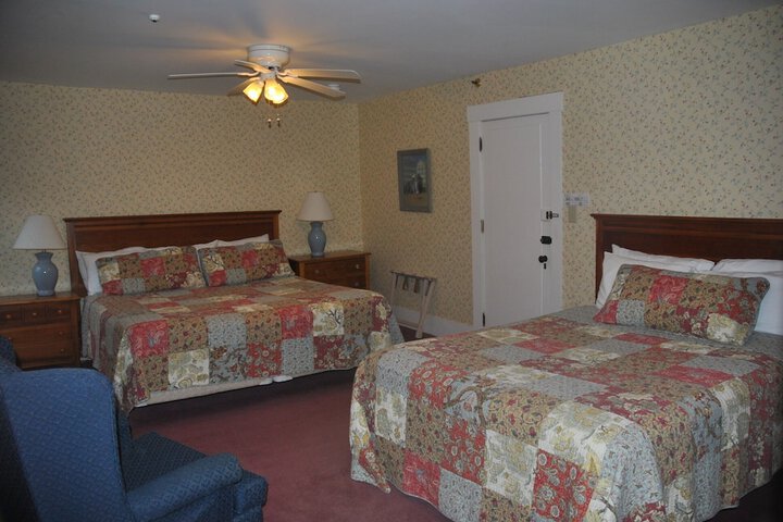 Room 48 of 70