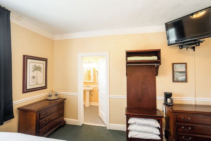 Lake Lure Inn & Spa
