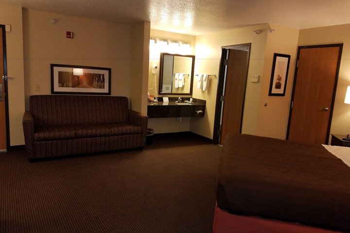 AmericInn by Wyndham Menomonie