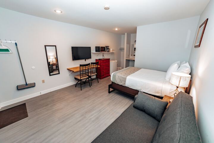 Room 30 of 52