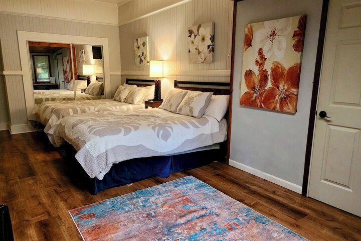 Aloha Junction Bed and Breakfast