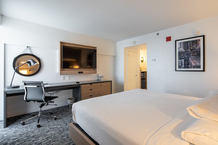 Room 10 of 45