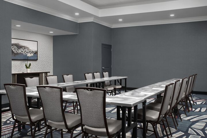 Embassy Suites by Hilton Birmingham Hoover