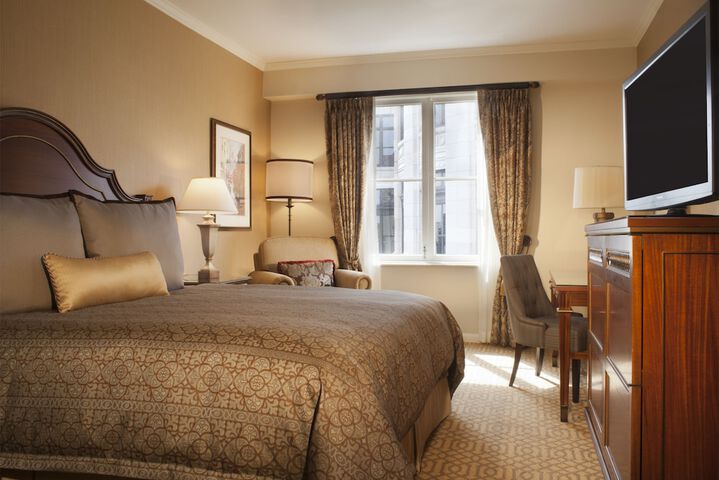 Room 55 of 200