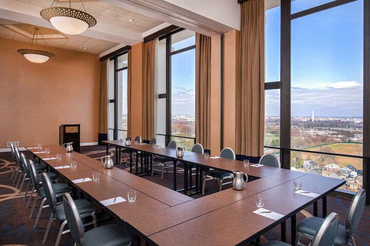 Sheraton Pentagon City Hotel