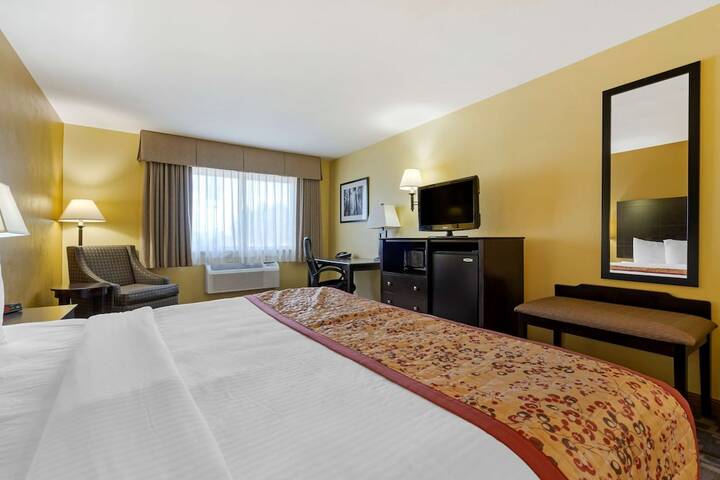 Room 18 of 34