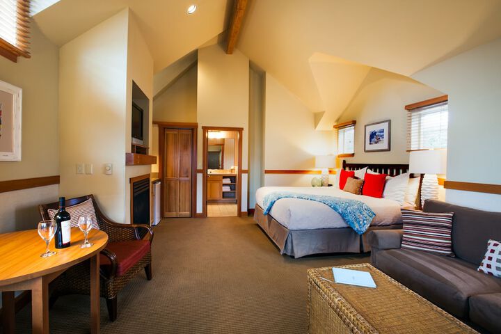 The Ocean Lodge