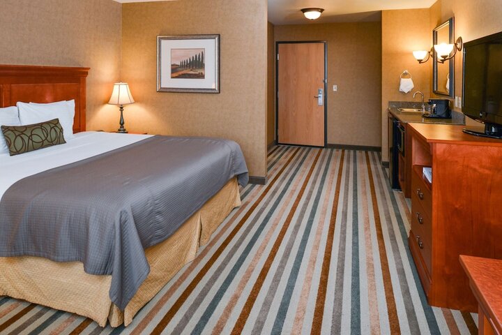Room 12 of 48