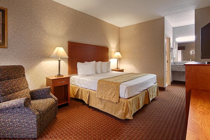Room 20 of 28
