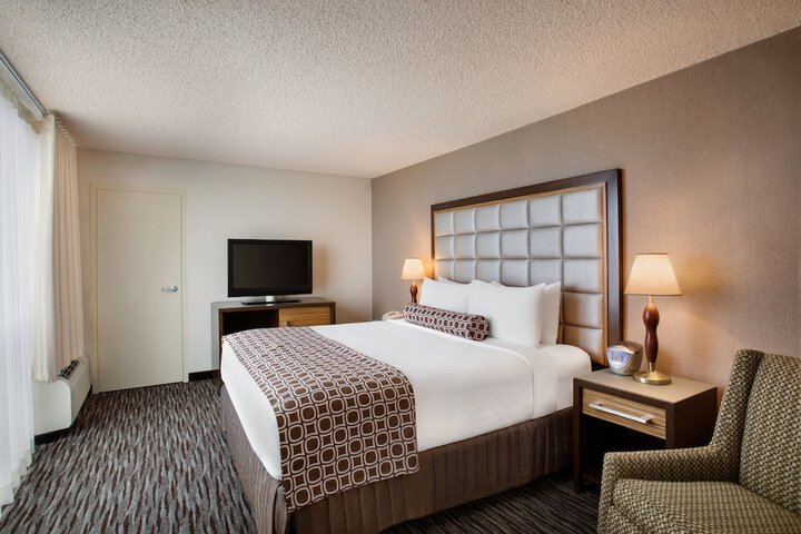 Crowne Plaza San Francisco Airport by IHG