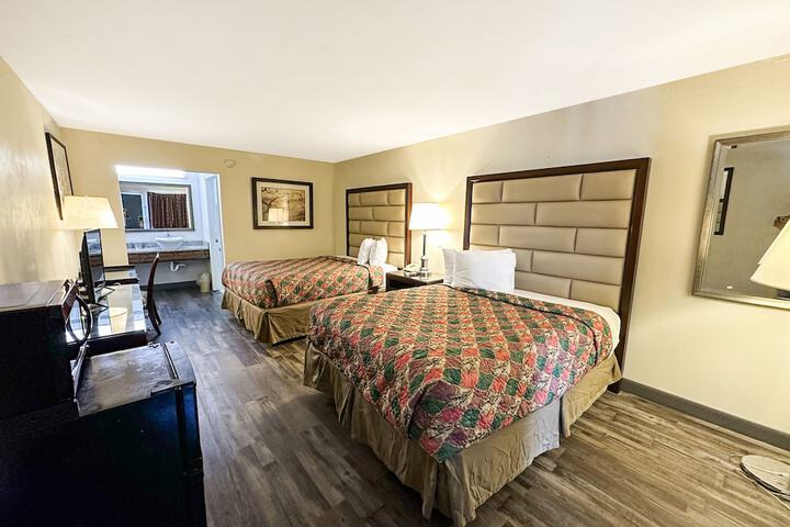 Room 21 of 26