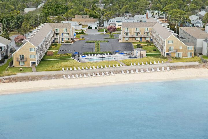 Ocean Mist Beach Hotel & Suites