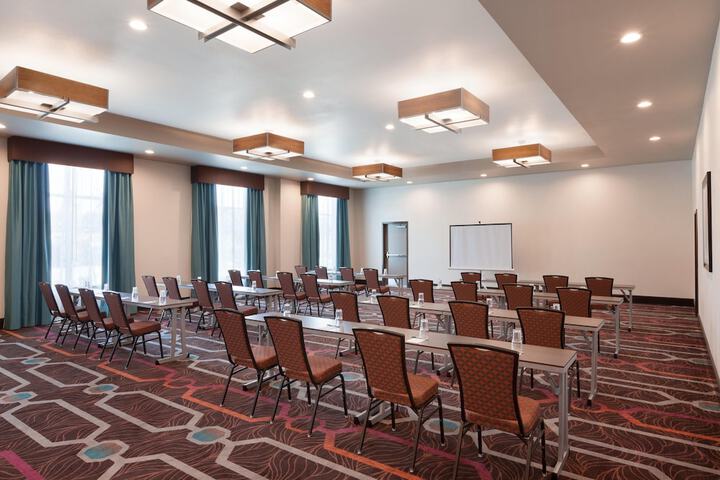 Homewood Suites by Hilton North Houston / Spring