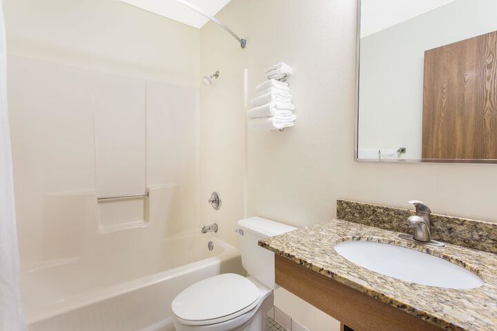 Room 21 of 25