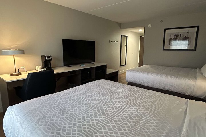 Room 19 of 46