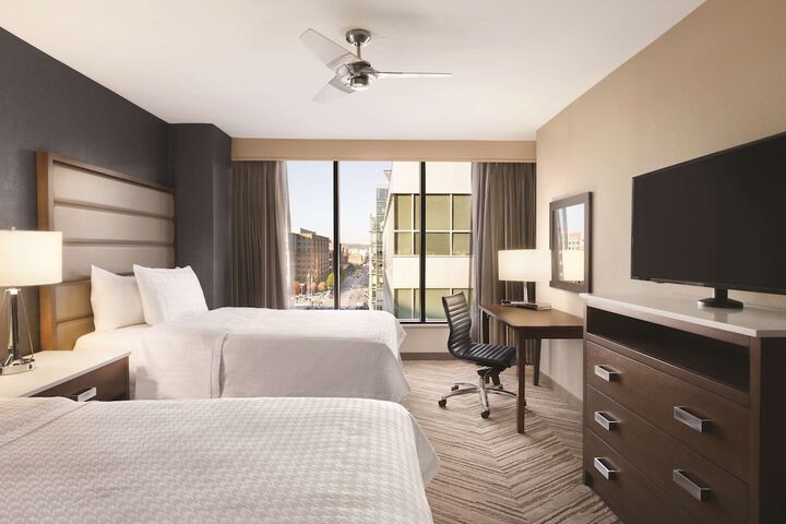 Room 19 of 41