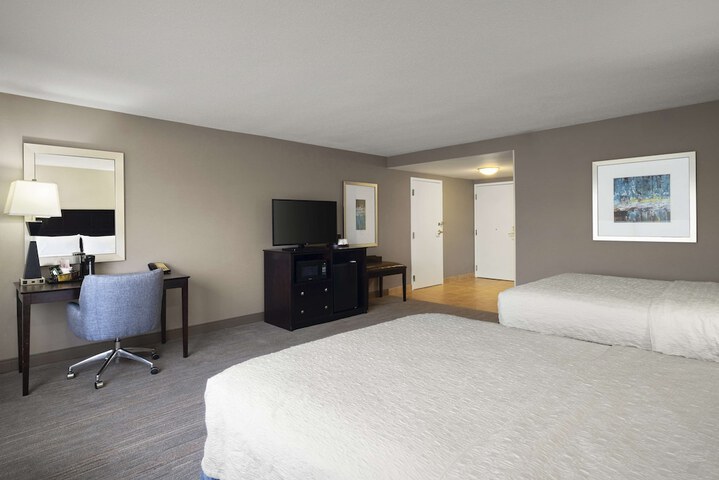 Room 48 of 63