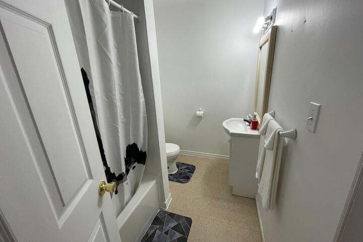Room 26 of 30