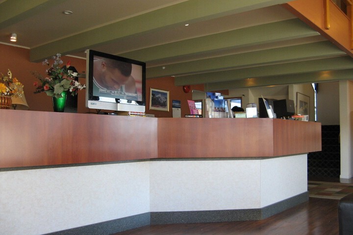 Hotel Interior 6 of 24