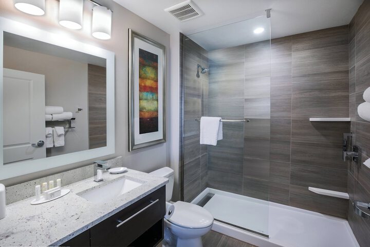 Room 15 of 31