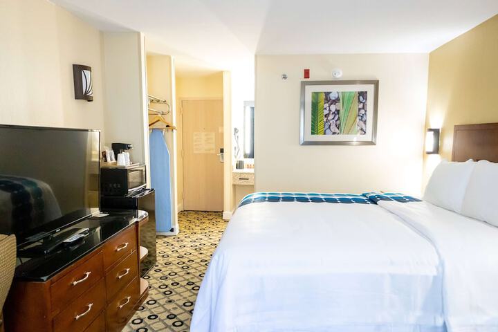 Room 12 of 57