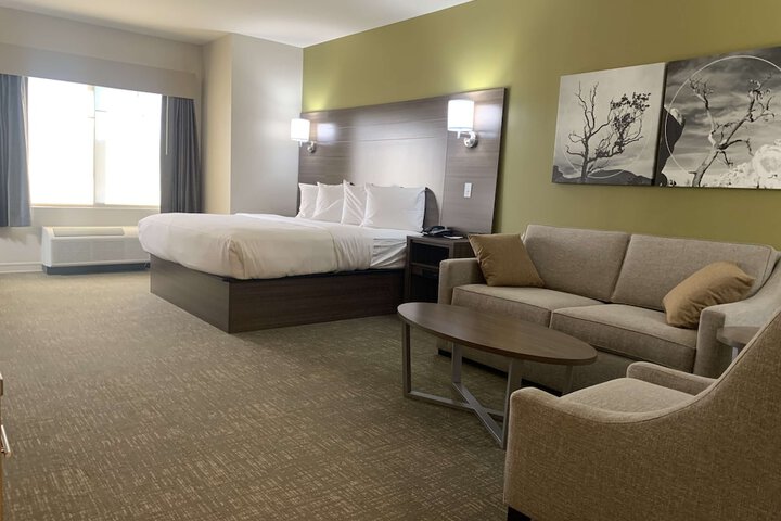 Best Western Plus Horseheads - Elmira