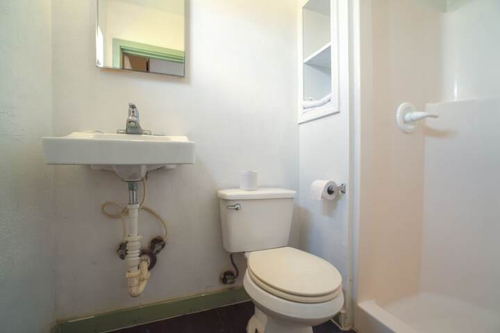 Room 44 of 96