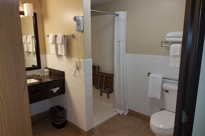 AmericInn by Wyndham Menomonie