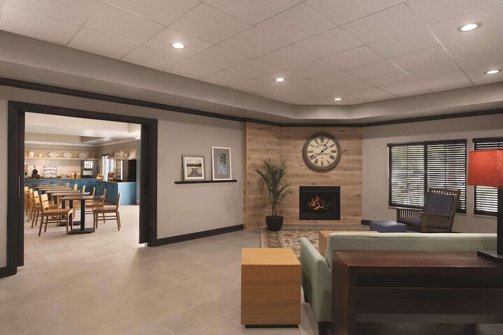 Country Inn & Suites by Radisson Raleigh-Durham Airport, NC