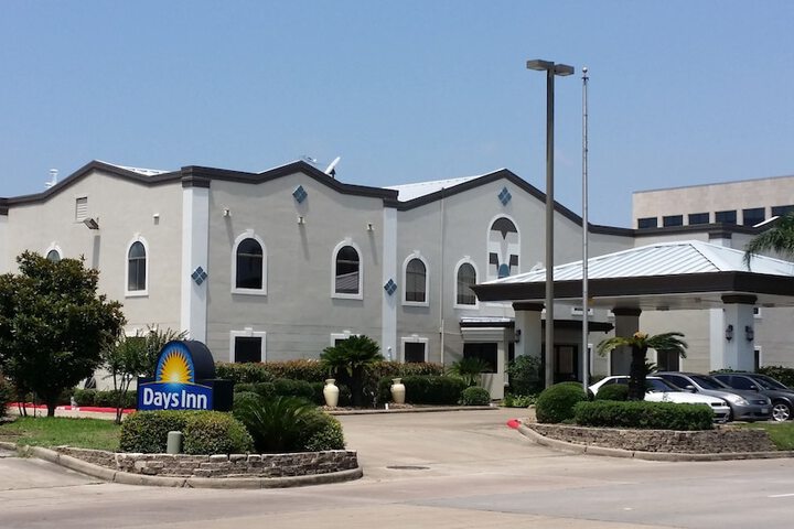 Hotel 9 of 117