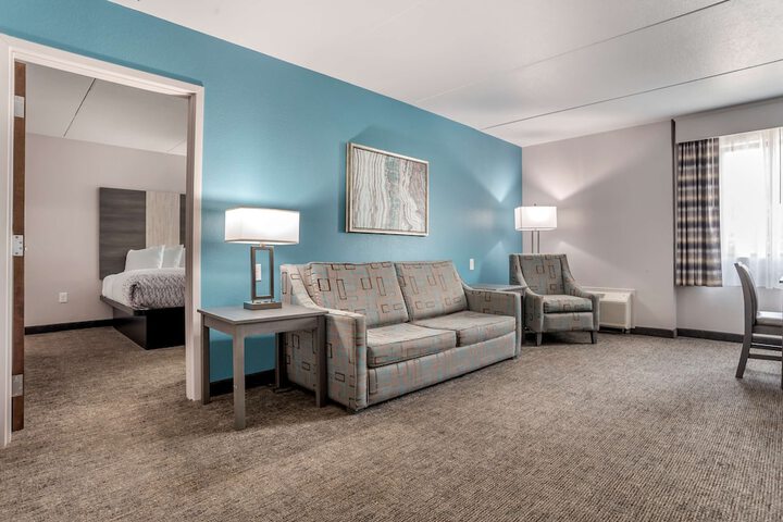 Room 26 of 32