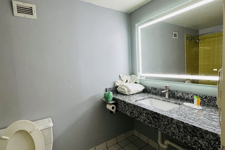Room 20 of 52