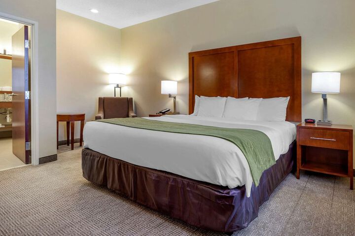 Room 10 of 47