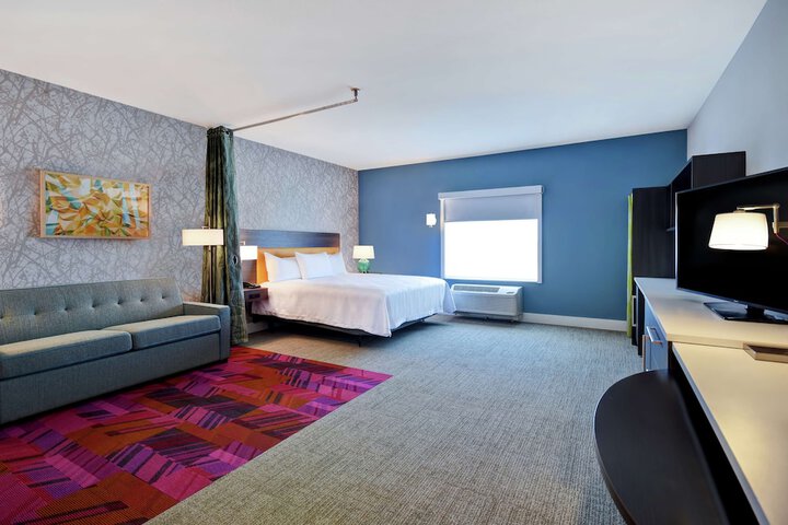 Room 13 of 47