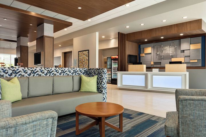 Hotel 6 of 53