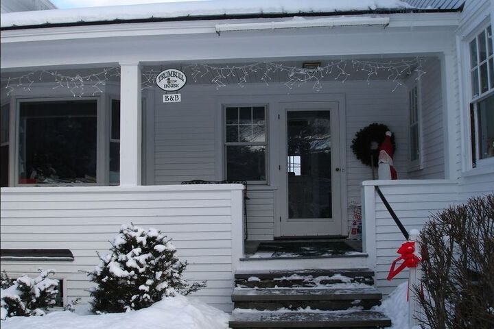 THE TRUMBULL HOUSE BED AND BREAKFAST