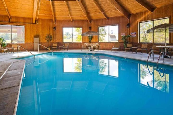 Best Western PLUS Caldwell Inn