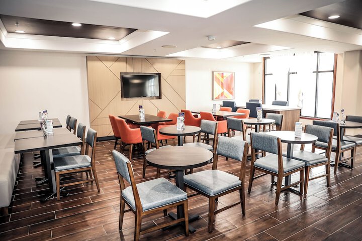 Holiday Inn Express Hotel & Suites Douglas by IHG