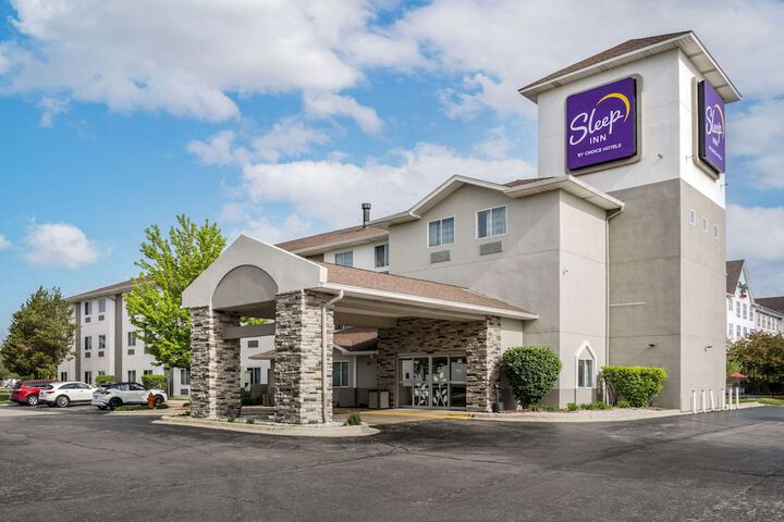 Hotel 9 of 42